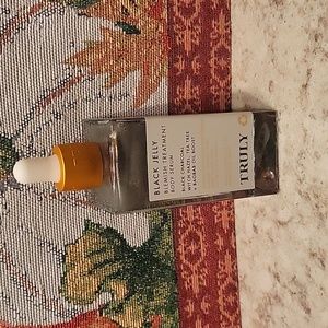 NEW! TRULY black jelly